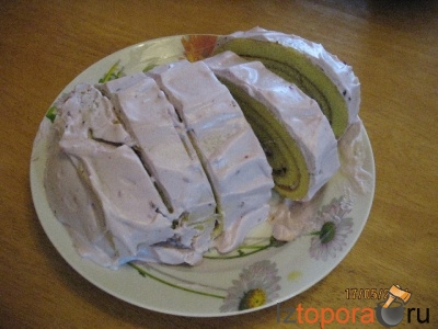 Розовый торт-рулет - Торты - Выпечка - Рецепты - Кулинарные рецепты - Из Топора.RU